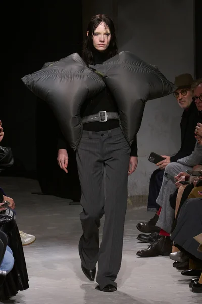 Look 23
